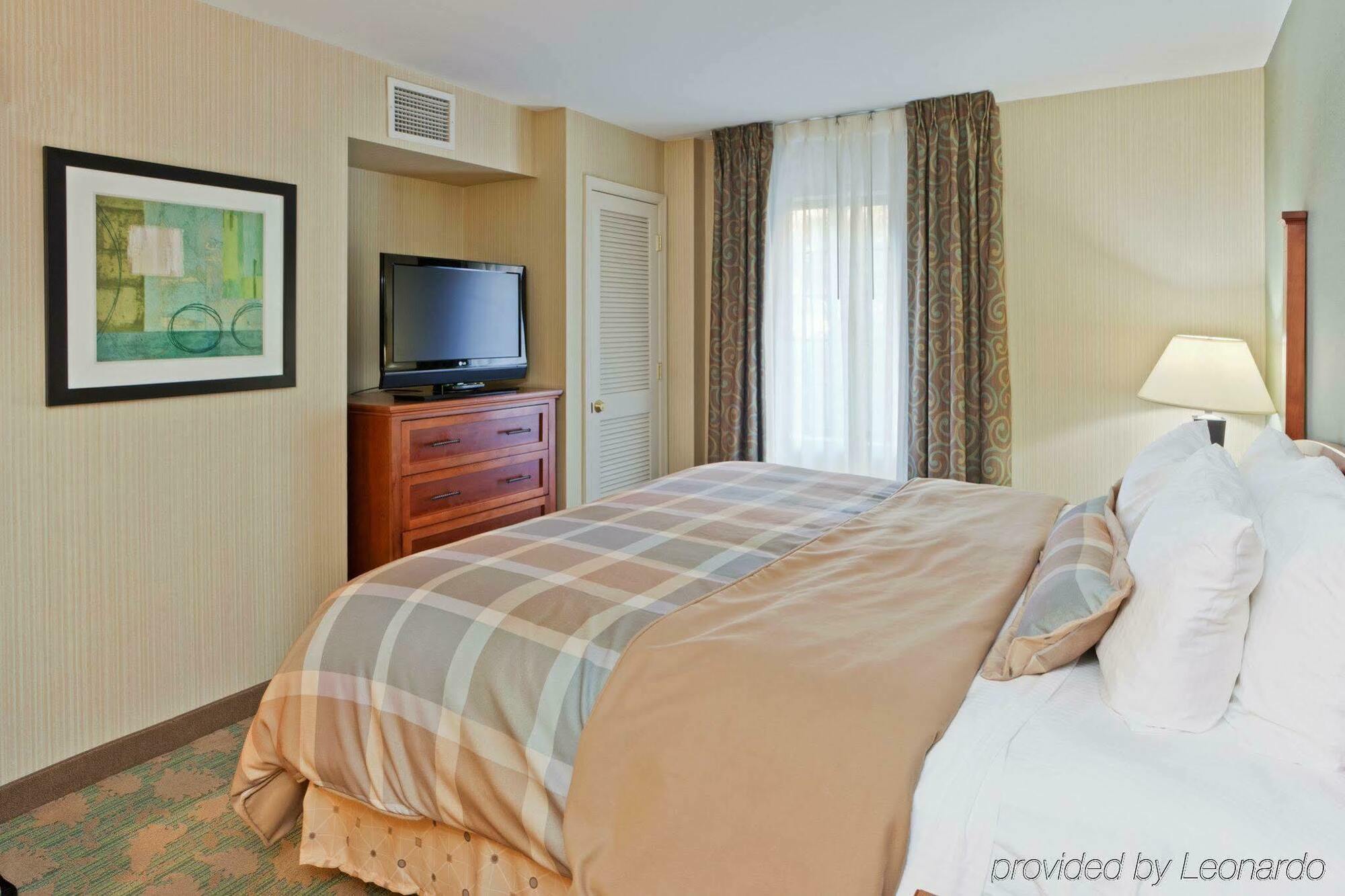 Staybridge Suites Tysons - Mclean By Ihg Dış mekan fotoğraf